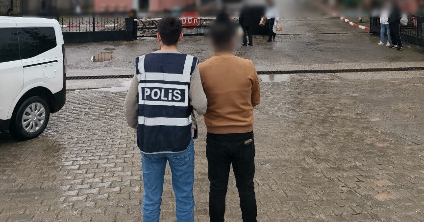5 yıl 7 ay hapisle aranıyordu, yakalandı