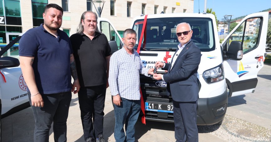 Karamürsel Belediyesi araç filosunu güçlendirdi