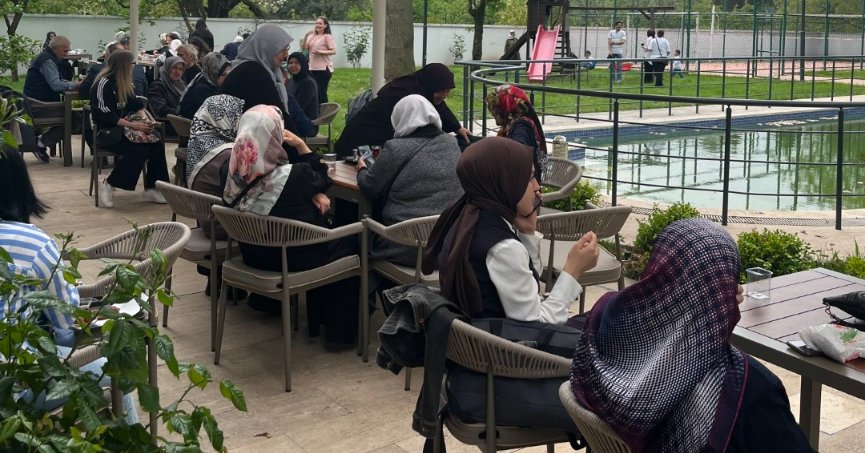 Üç kuşak aynı masada buluştu