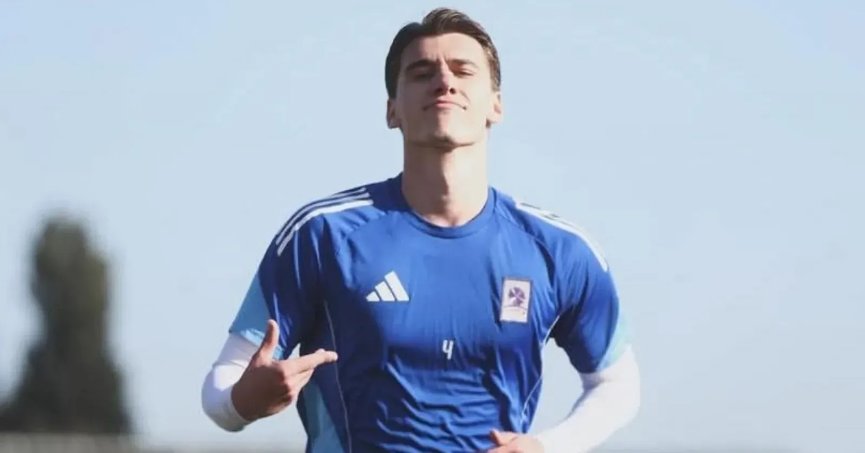 “Genç Duvarı” Haşim Sarman