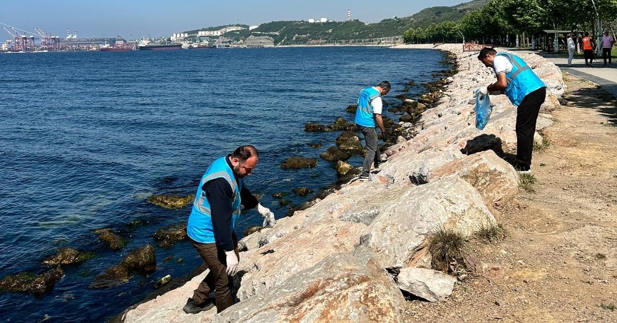 Marmara Denizi için sahil temizliği