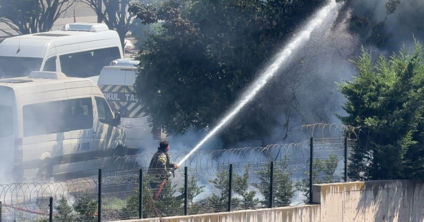 Ağaçlık alanda korkutan yangın