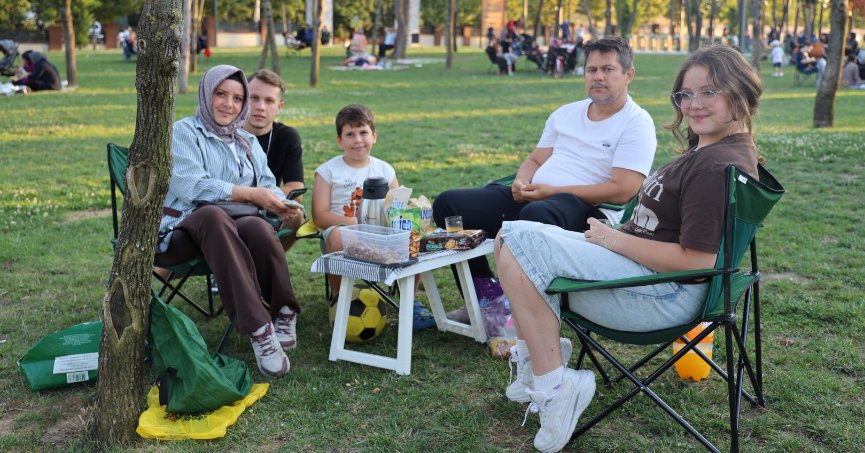 45 bin metrekarelik park dolup taşıyor