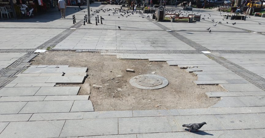 Anıtpark’ta zemine bakım şart