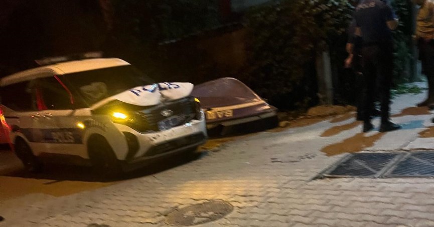 Sürücü ‘dur’ ihtarına uymadı,  kovalamaca kazayla bitti   