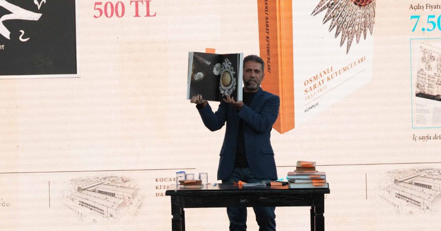 Eşsiz eserler müzayedeye çıktı
