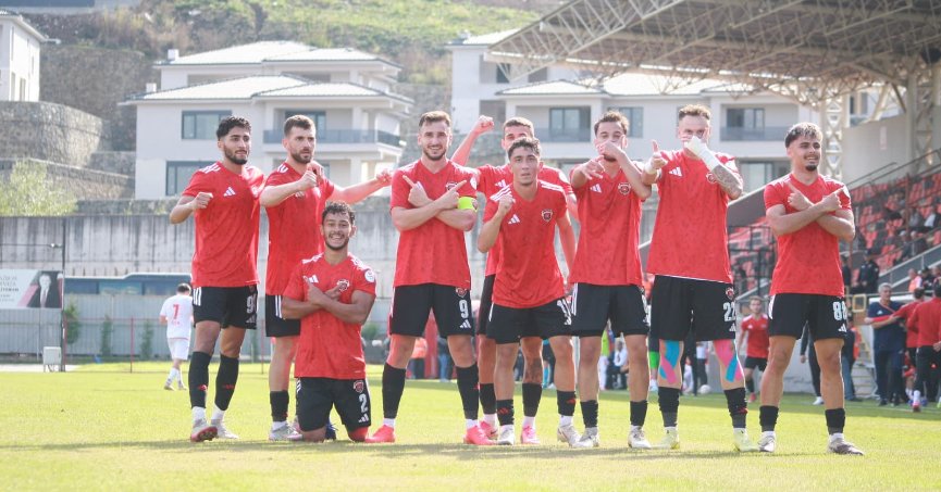 Gölcükspor, Türkiye Kupası’nda turladı