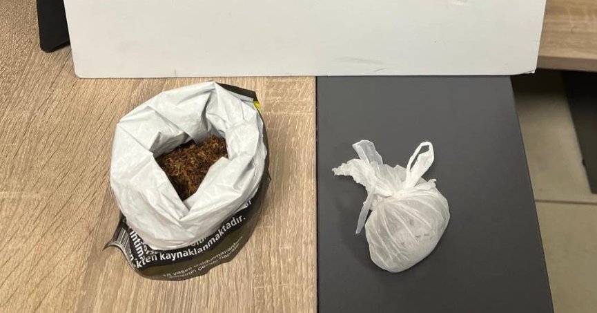 Üzerinde 56 gram uyuşturucu ile yakalandı