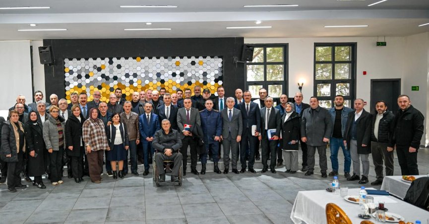 Vali Aktaş, Gölcük’te muhtarlarla buluştu