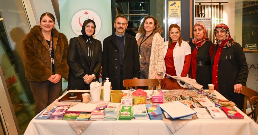 Vali Aktaş’tan Necati Çelik’in standına ziyaret