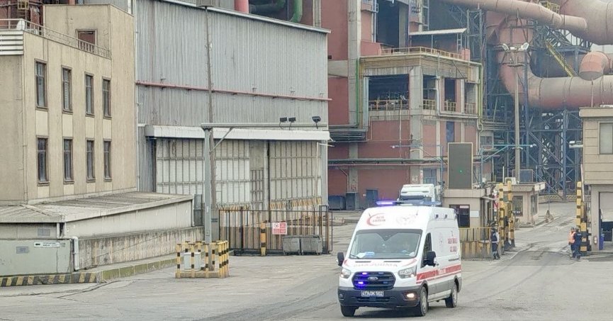 Fabrikada yüksekten düşen 3 işçi öldü