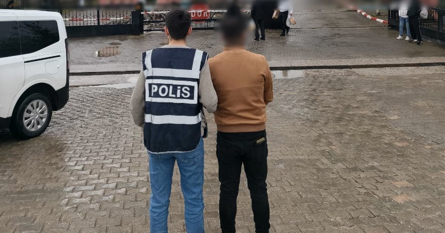 5 yıl 7 ay hapisle aranıyordu, yakalandı