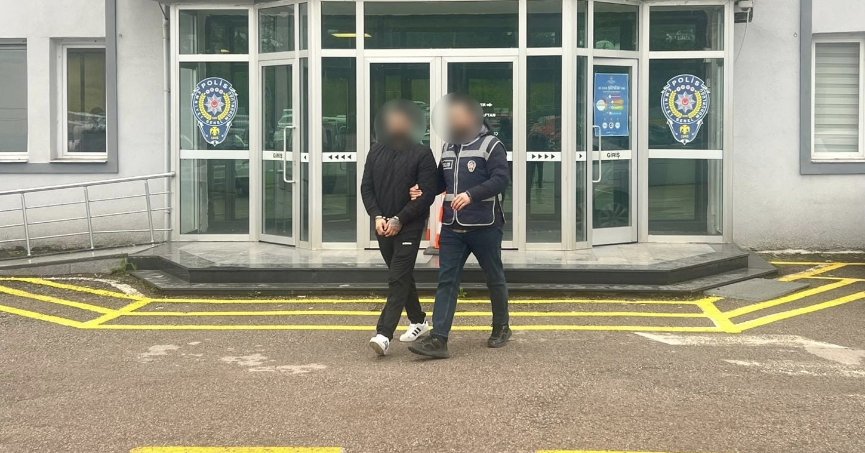 8 yıl hapisle aranan zehir taciri yakalandı