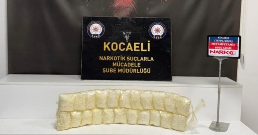 2 yolcunun üzerinde 7 kilo uyuşturucu!