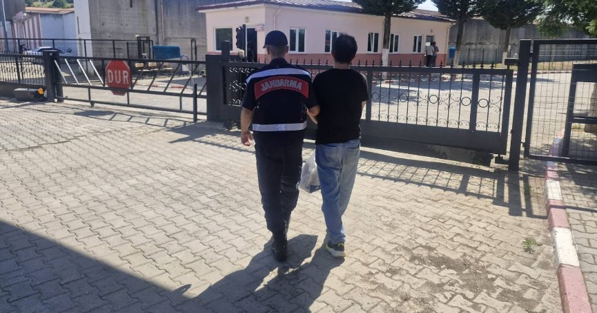 13,5 yıl hapisle aranan firari hırsız yakalandı