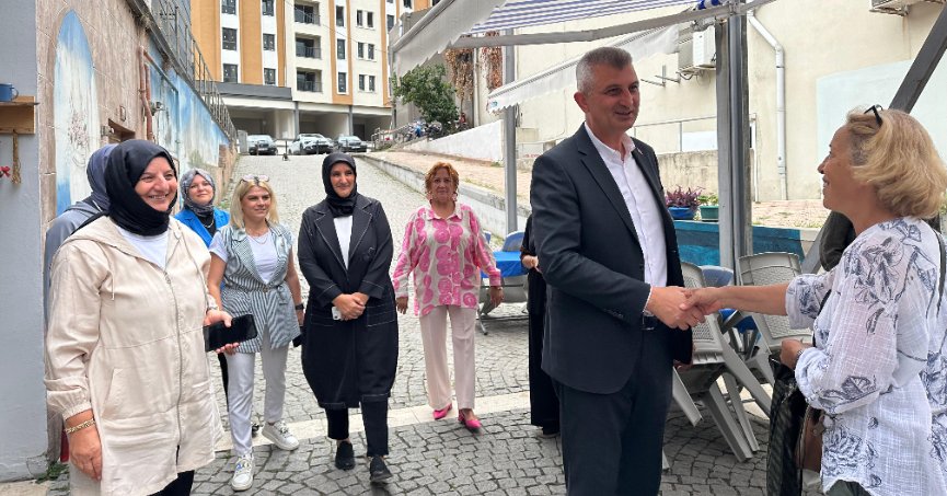 Sezer’den gönüllü  kadınlara destek