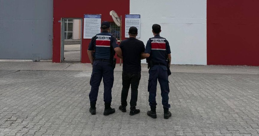 Hırsızlık hükümlüsü  Gölcük’te yakalandı   