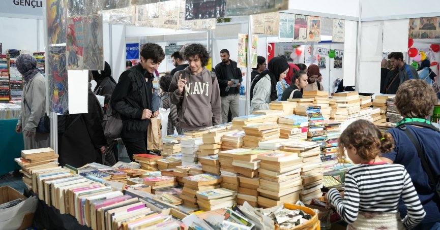 Kitap fuarı için  geri sayım başladı   