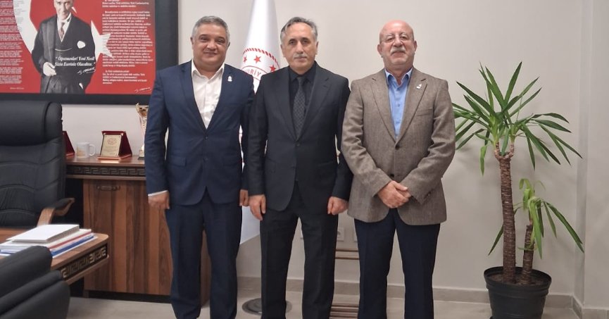 Zafer Partisi’nden İlçe Milli Eğitim’e ziyaret