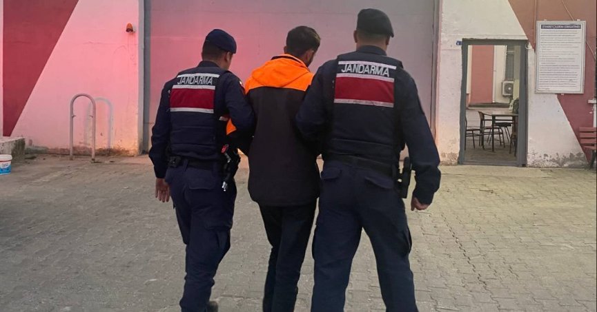 10 hapisle aranan zehir taciri yakalandı