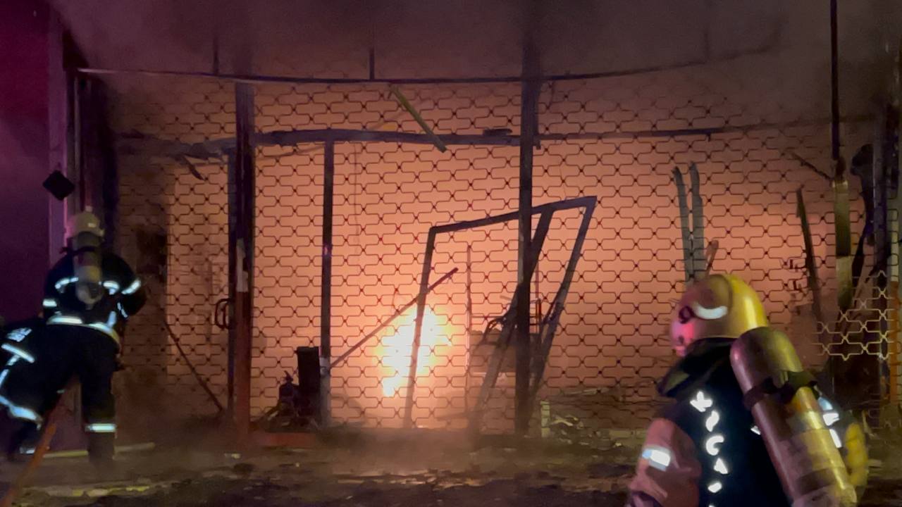 İş yerinde korkutan yangın 