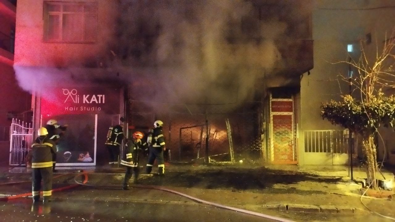 İş yerinde korkutan yangın 