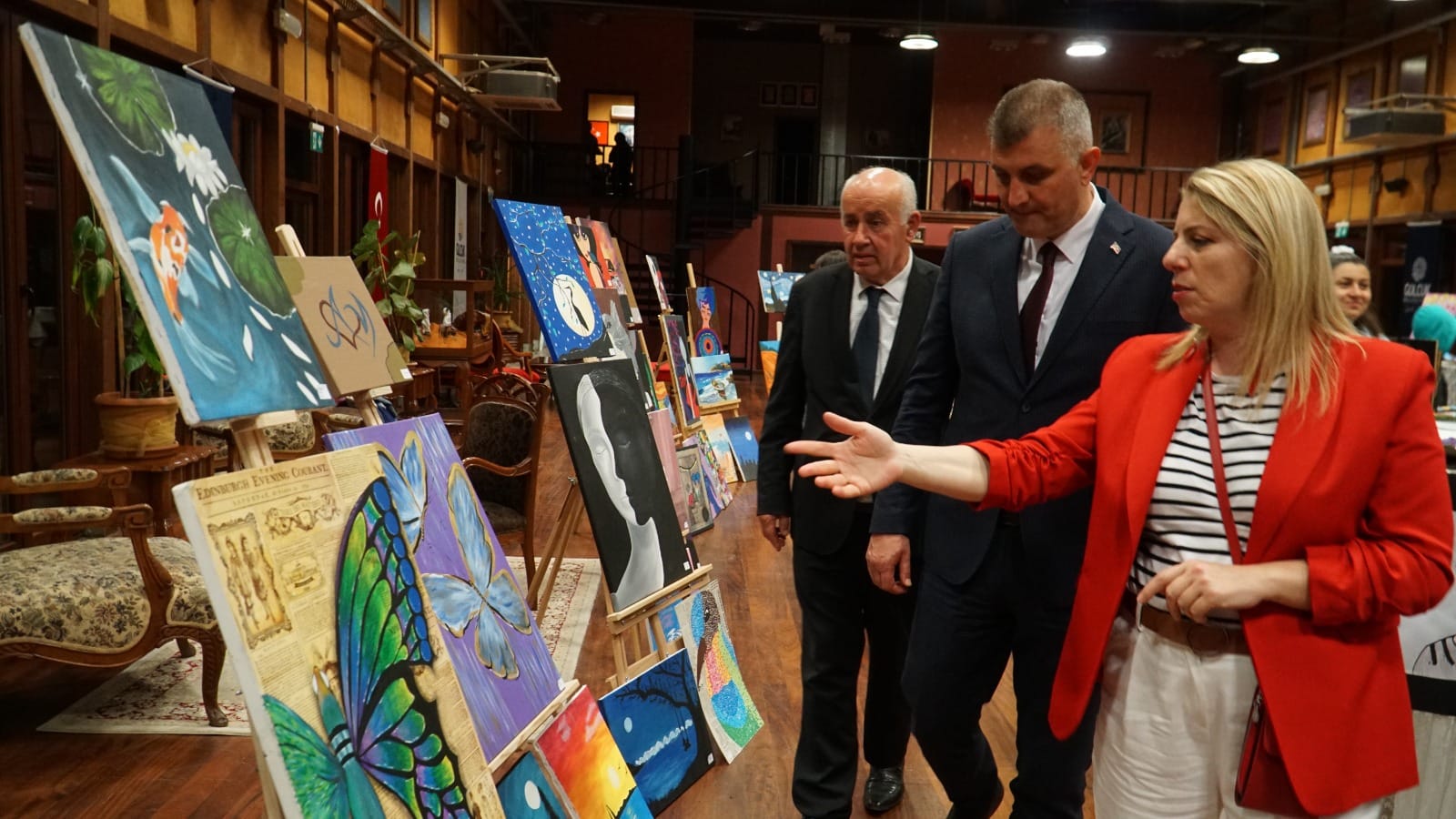 Gölcüklü öğrencilerin  sanat şöleni mest etti