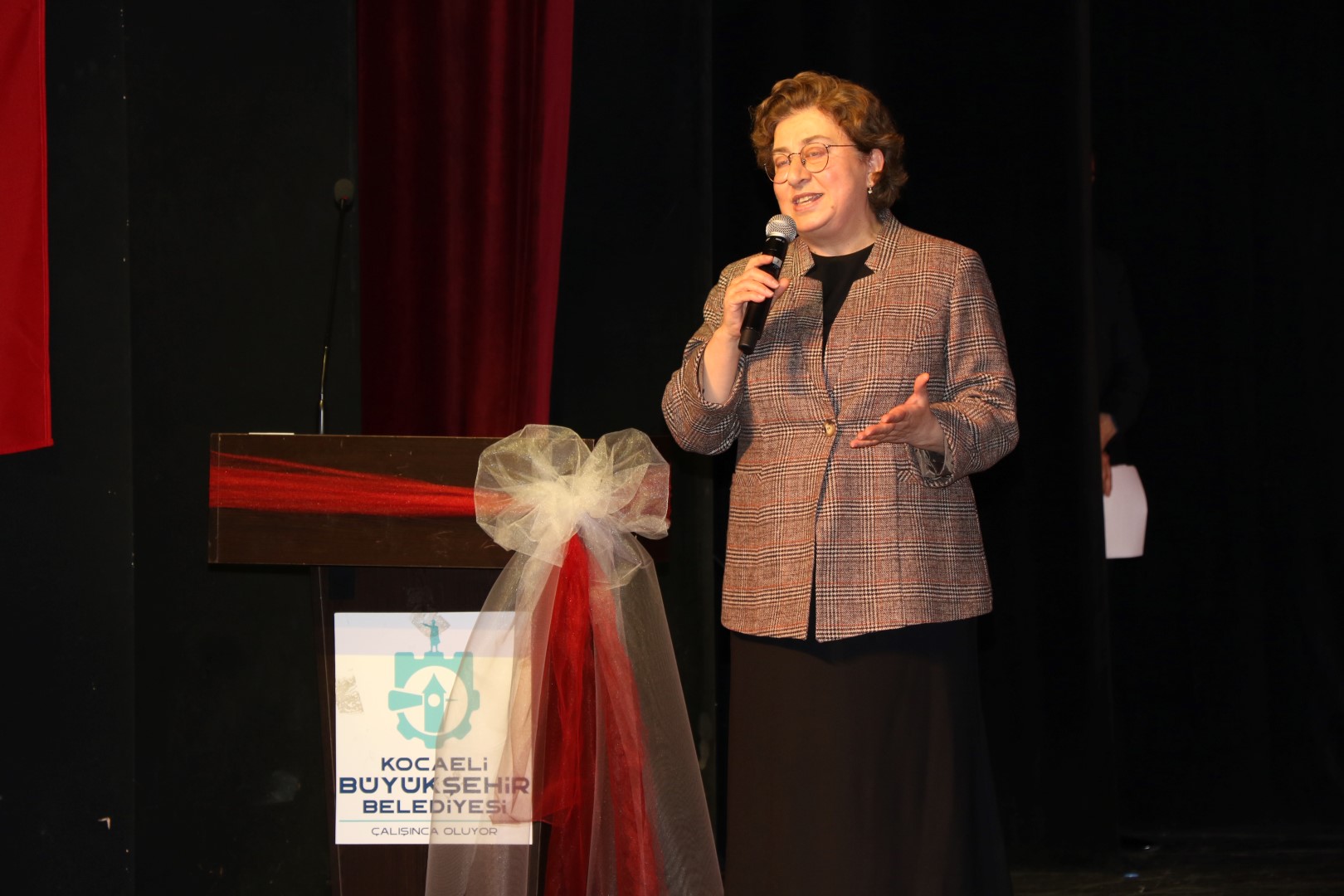 Özel öğrencilerden anlamlı gösteri